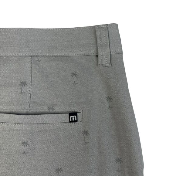 Travis Mathew Golf Shorts Mens Size 40 9" Inseam Palm Tree Resort to This - Picture 7 of 7